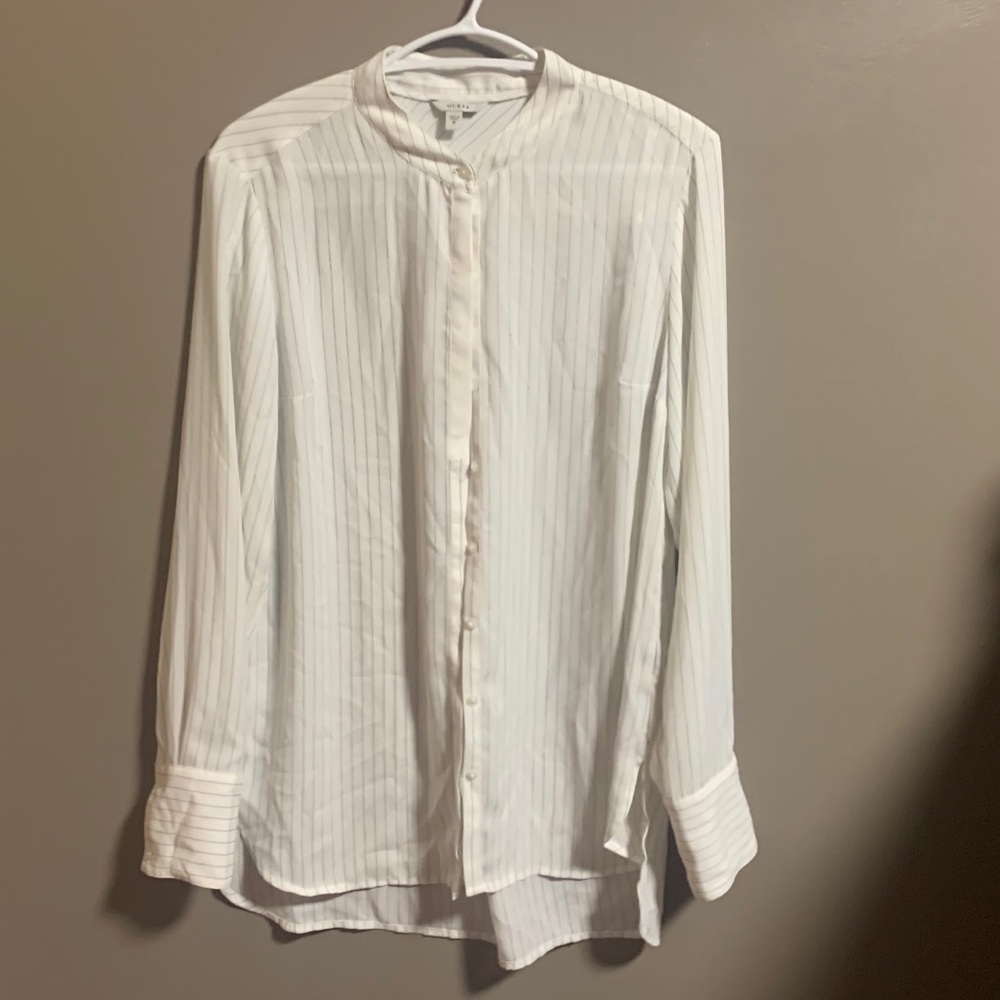 Bottom down shirt